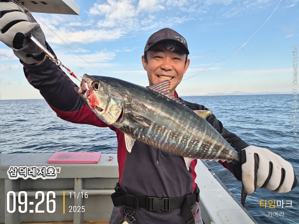 2025-11-16 09.26.24_.jpg