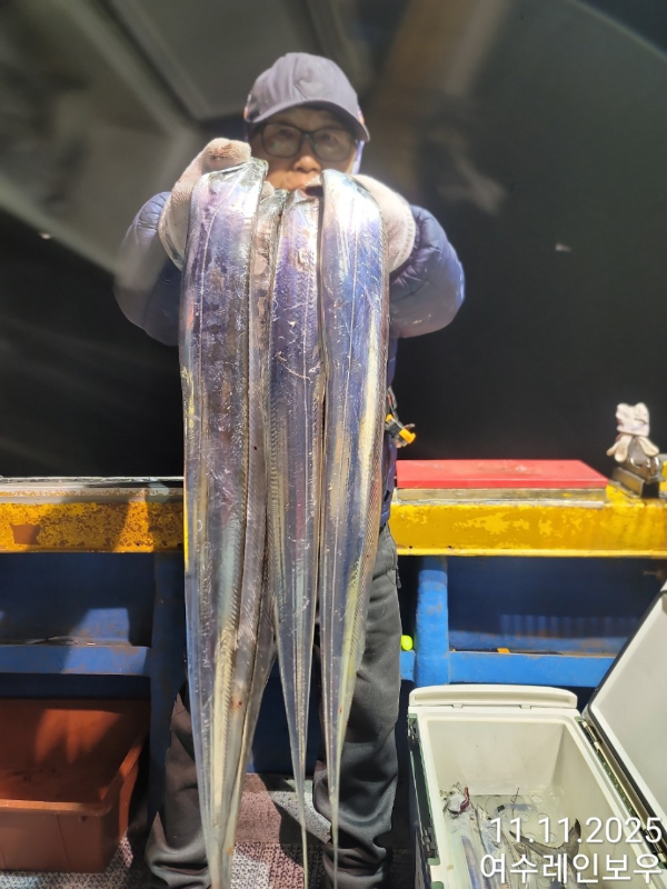 ♡여수레인보우♡갈치_열기_한치_갑오징어__사진_20251112_2.jpg
