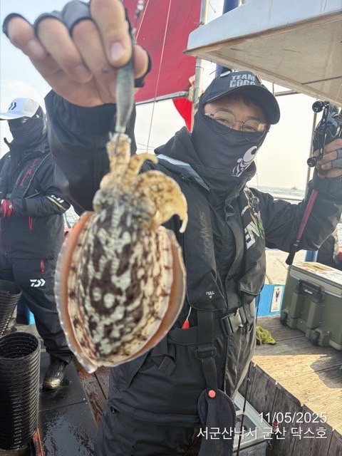 군산 선상낚시, 바다낚시 출조 전문 ☆서군산낚시☆_사진_20251105_11.jpg