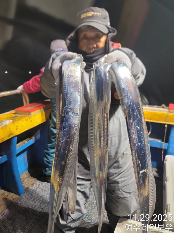 ♡여수레인보우♡갈치_열기_한치_갑오징어__사진_20251129_38.jpg