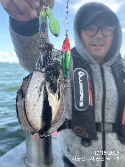 군산 선상낚시, 바다낚시 출조 전문 ☆서군산낚시☆_사진_20251015_10.jpg
