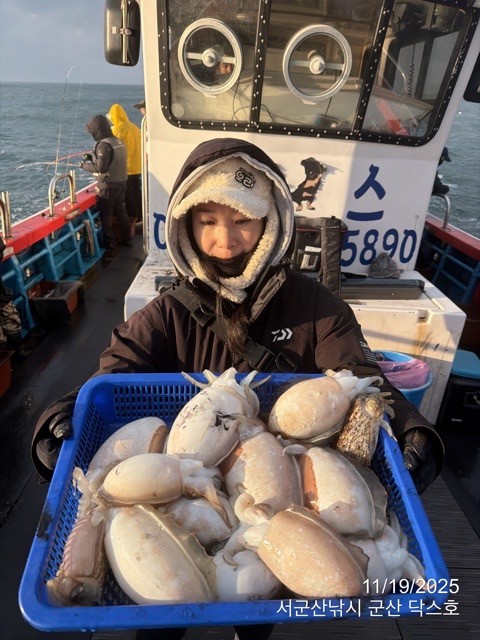 군산 선상낚시, 바다낚시 출조 전문 ☆서군산낚시☆_사진_20251119_2.jpg