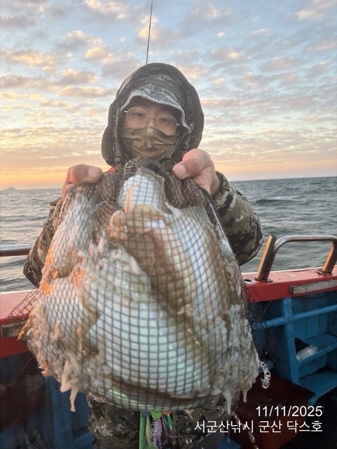 군산 선상낚시, 바다낚시 출조 전문 ☆서군산낚시☆_사진_20251111_5.jpg