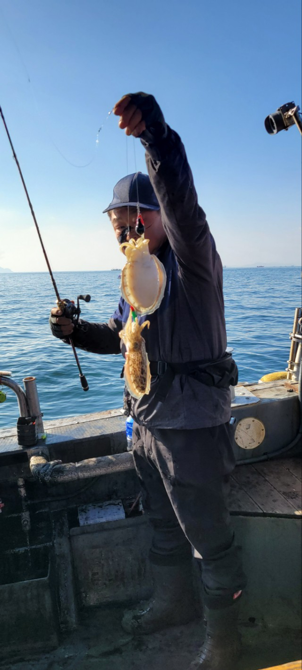 예지퀸호 농어외수질&어초낚시 경기인천권_사진_20251112_3.jpg