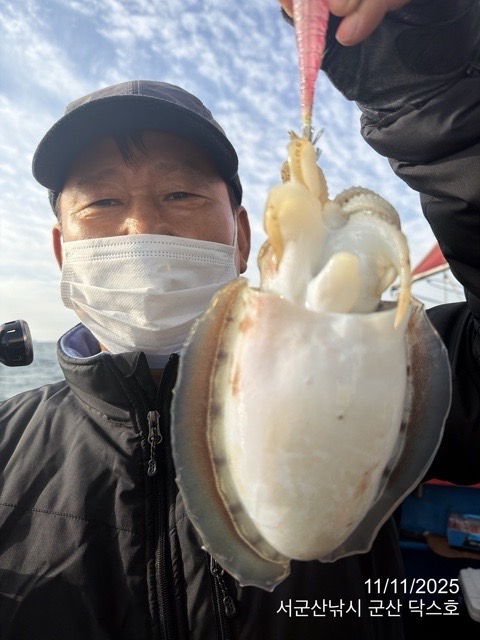 군산 선상낚시, 바다낚시 출조 전문 ☆서군산낚시☆_사진_20251111_12.jpg