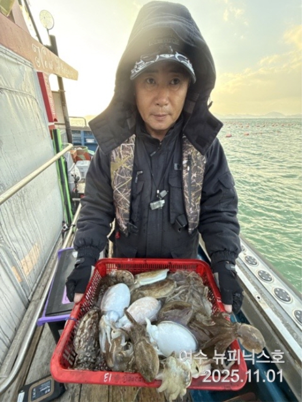 11월1일왕갑오징어 (2).jpg