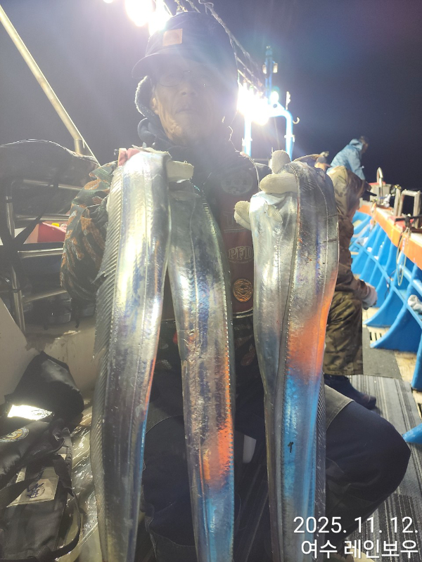 ♡여수레인보우♡갈치_열기_한치_갑오징어__사진_20251112_17.jpg