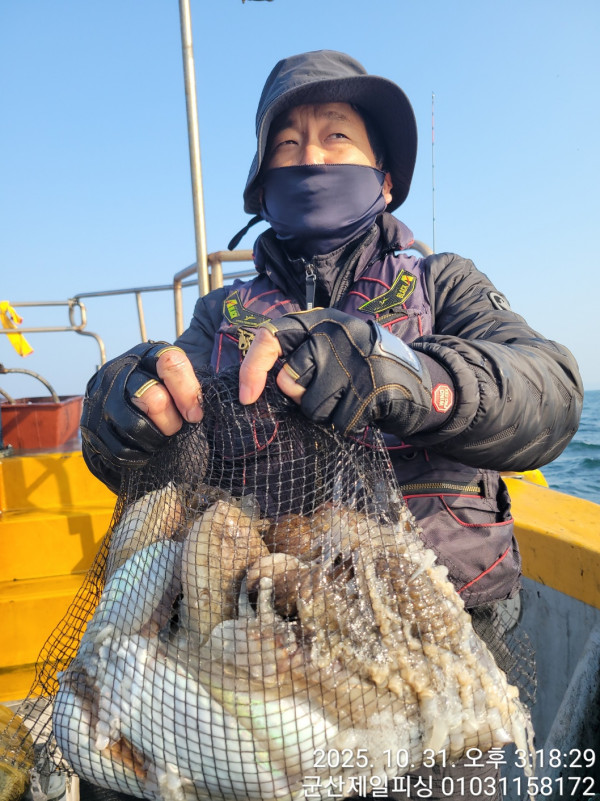 KakaoTalk_20251031_170534988_25 (1).jpg