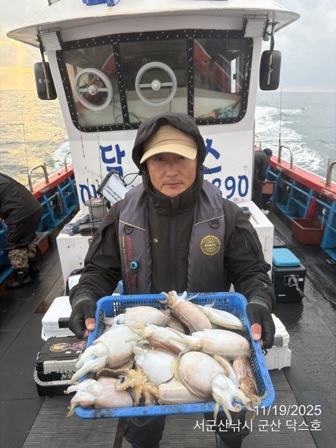 군산 선상낚시, 바다낚시 출조 전문 ☆서군산낚시☆_사진_20251119_6.jpg