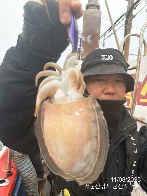 군산 선상낚시, 바다낚시 출조 전문 ☆서군산낚시☆_사진_20251108_12.jpg