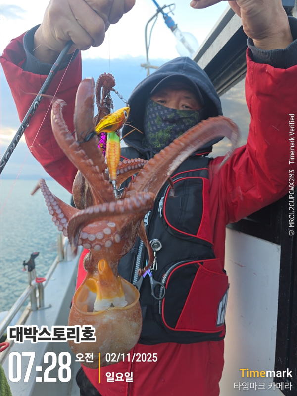 2025-11-02 07.28.33__(대박스토리호).jpg