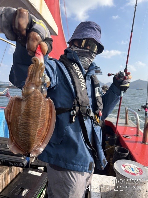 군산 선상낚시, 바다낚시 출조 전문 ☆서군산낚시☆_사진_20251101_15.jpg