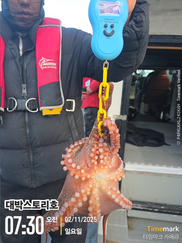 2025-11-02 07.30.48__(대박스토리호).jpg