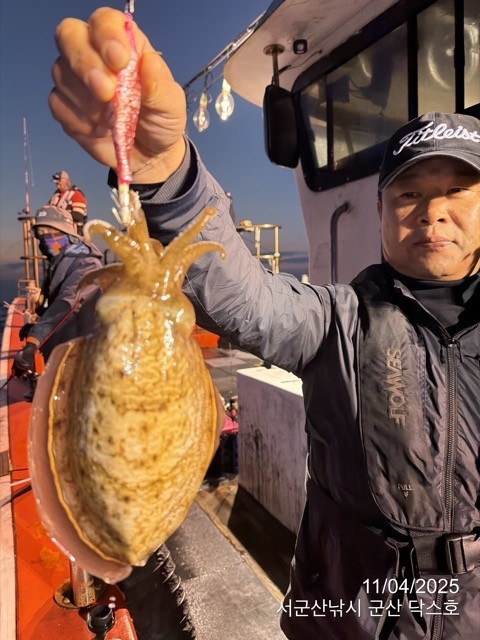 군산 선상낚시, 바다낚시 출조 전문 ☆서군산낚시☆_사진_20251104_15.jpg