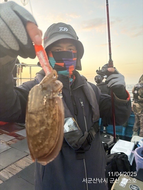 군산 선상낚시, 바다낚시 출조 전문 ☆서군산낚시☆_사진_20251104_17.jpg