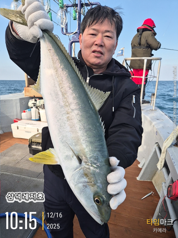 2025-12-16 10.15.48_.jpg