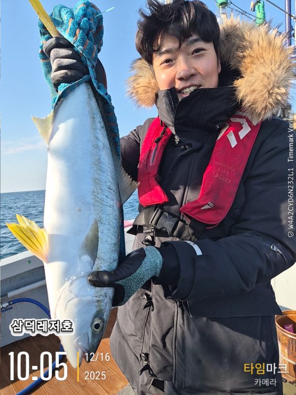 2025-12-16 10.05.03_.jpg