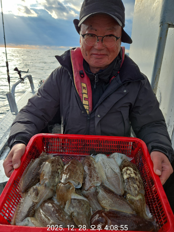 제주선상낚시피닉스호_사진_20251228_9.jpg