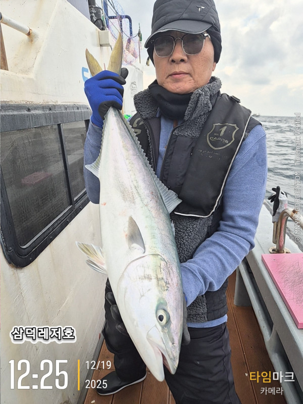 2025-12-19 12.25.31_.jpg