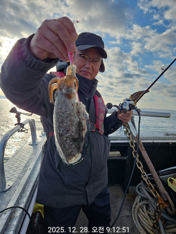 제주선상낚시피닉스호_사진_20251228_4.jpg