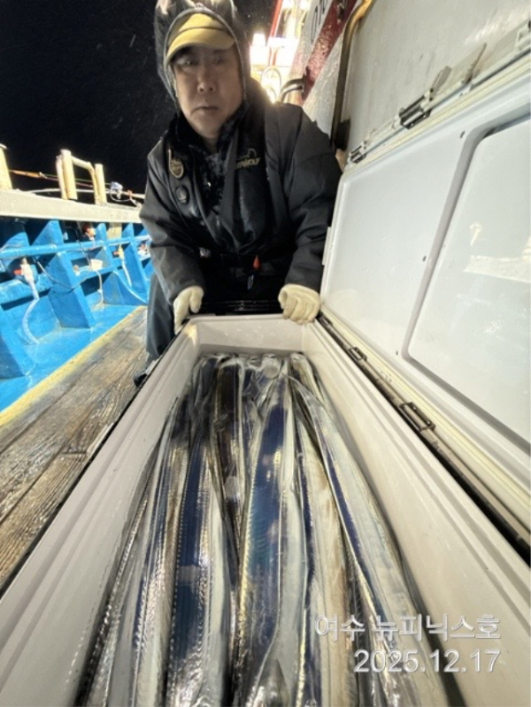 12월17일왕갈치 (2).jpg