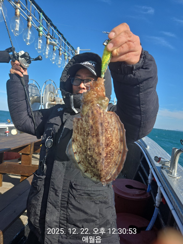 제주선상낚시피닉스호_사진_20251224_1.jpg