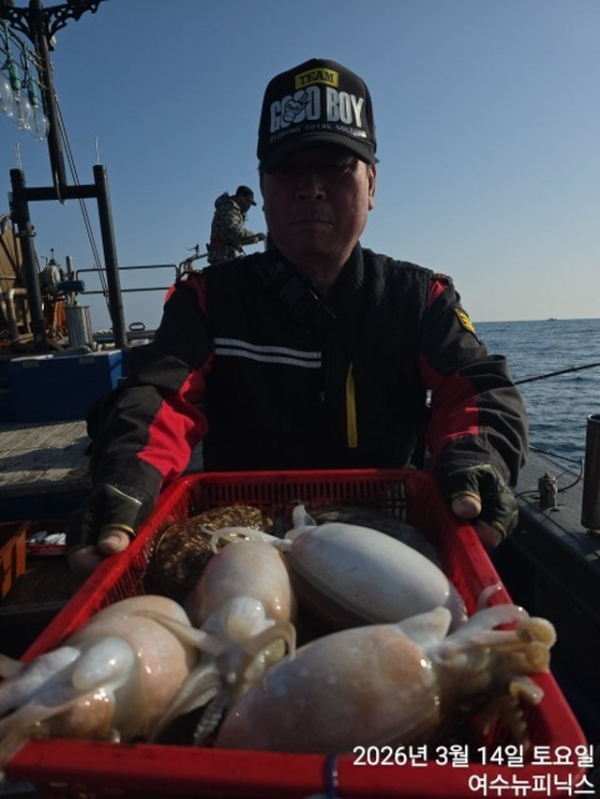 2093월14일심해갑 (3).jpg