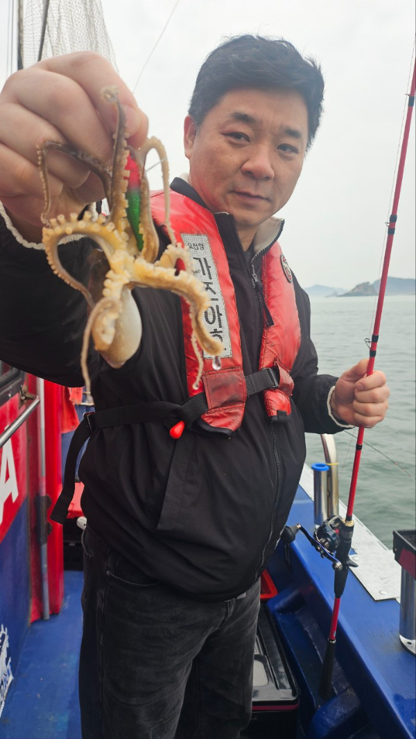 오천항 가즈아호_사진_20260330_3.jpg