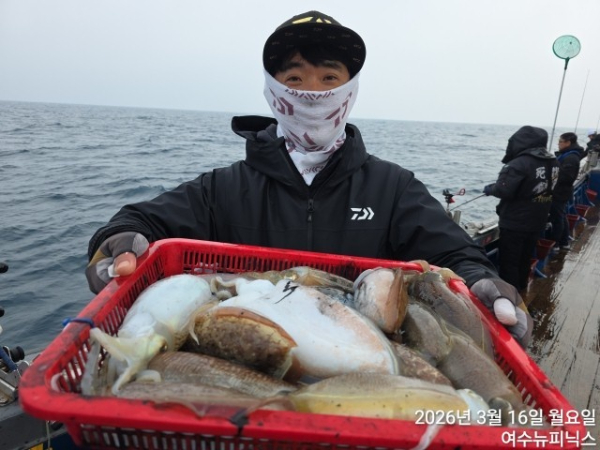 3월16일심해갑 (4).jpg