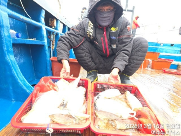 3월16일심해갑 (8).jpg