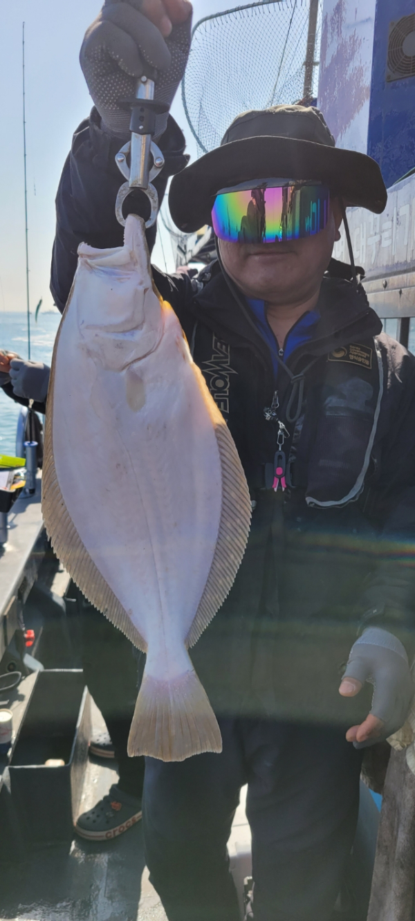 예지퀸호 농어외수질&어초낚시 경기인천권_사진_20260426_7.jpg
