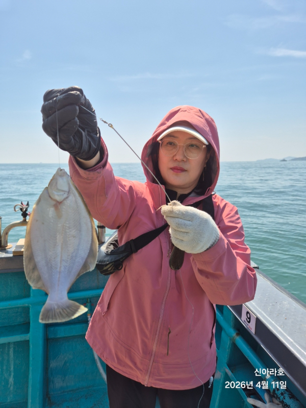 바다꾼낚시(신아라호)_사진_20260412_1.jpg