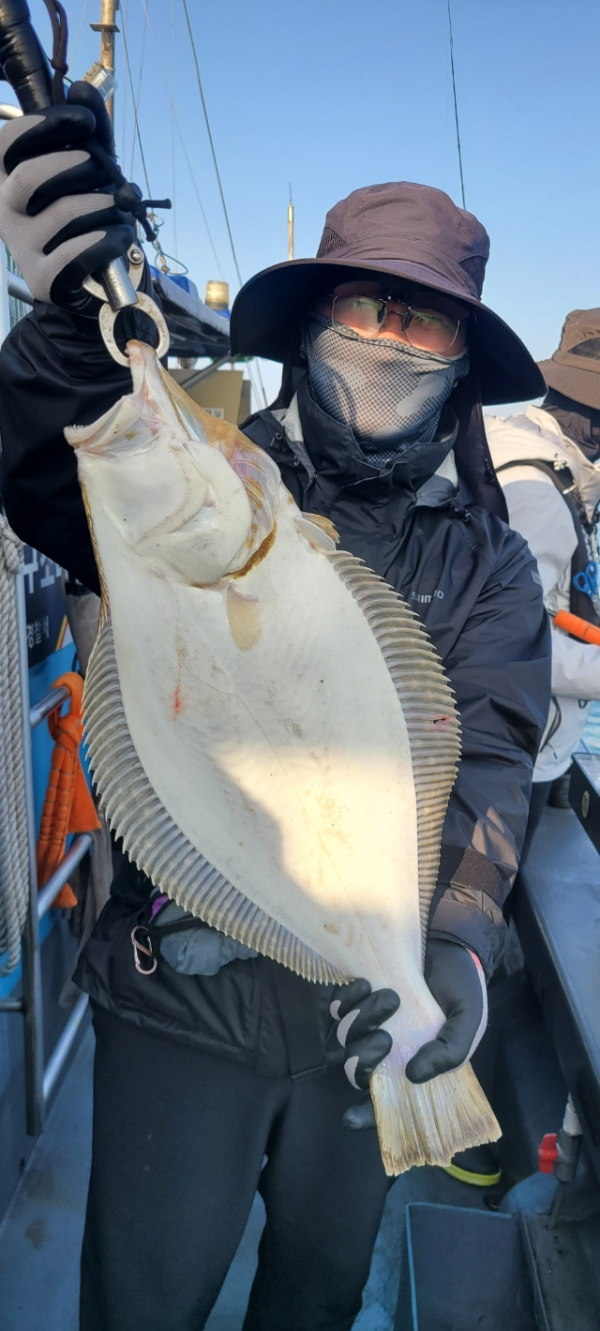 예지퀸호 농어외수질&어초낚시 경기인천권_사진_20260426_5.jpg