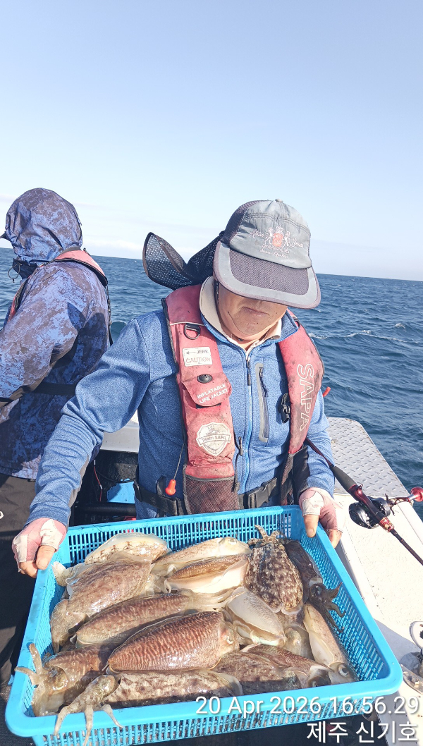 KakaoTalk_20260420_212609939_17.jpg