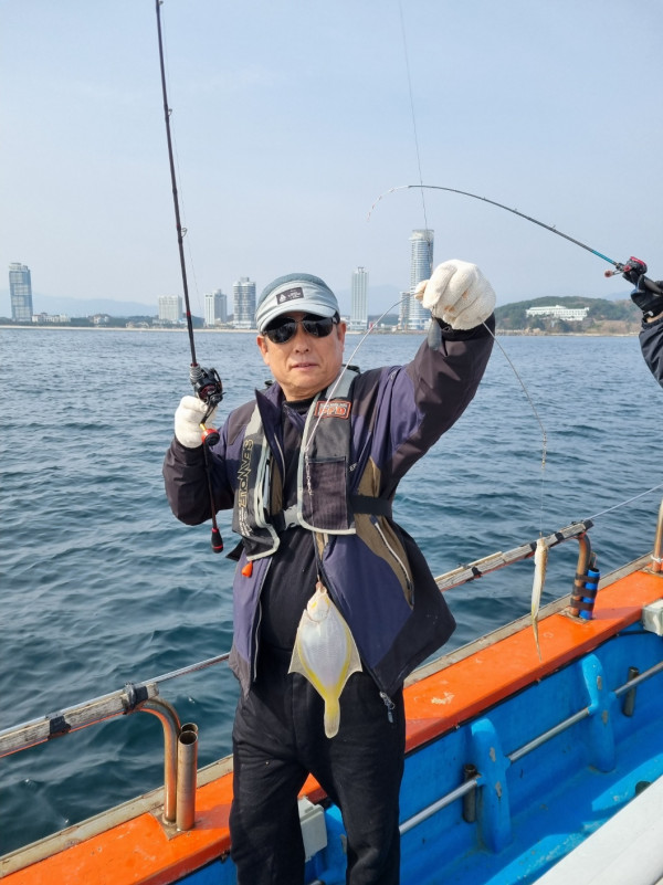 KakaoTalk_20260425_183256976_03.jpg