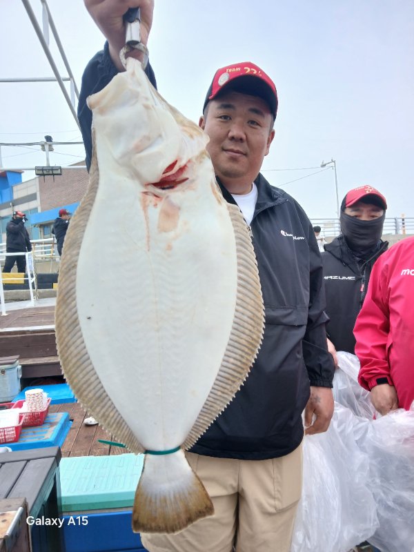 KakaoTalk_20260502_185751225_04.jpg