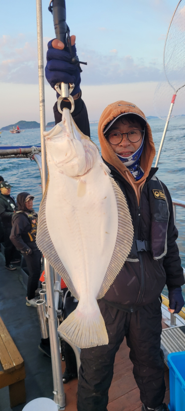 예지퀸호 농어외수질&어초낚시 경기인천권_사진_20260511_9.jpg