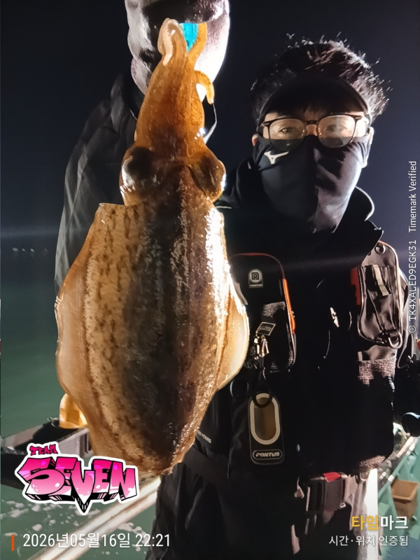 0_j45Ud018svcl40i5cb77ftg_82sd02.jpg