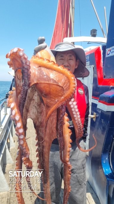 [크기변환]공현진낚시마트(돌핀호)_사진_20260516_4.jpg