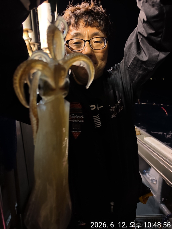 BandPhoto_2026_06_14_08_15_19_3.jpg