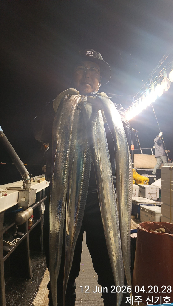 KakaoTalk_20260612_182136370_11.jpg