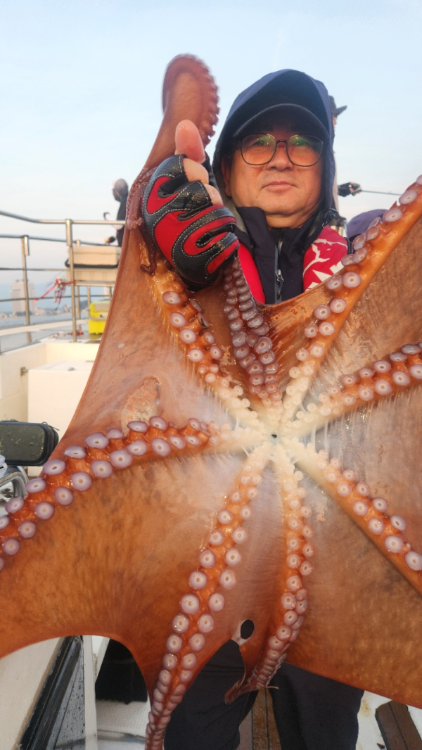 1EE950ED-DFC4-4990-A7EF-8788D4D2CCF5.jpeg