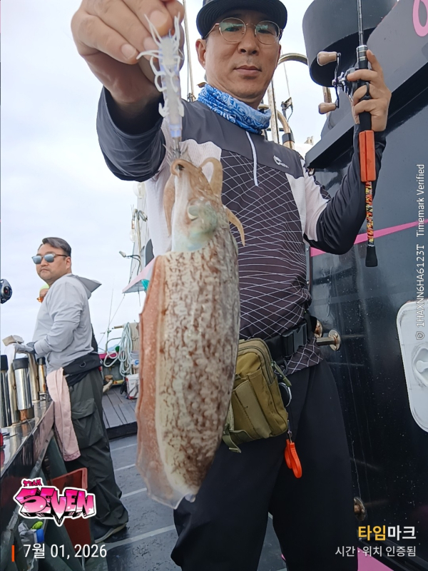 j_678Ud018svc1roe0yydfb3fz_82sd02.jpg