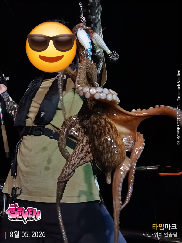 e_bdbUd018svcvccszavsrccd_82sd02.jpg