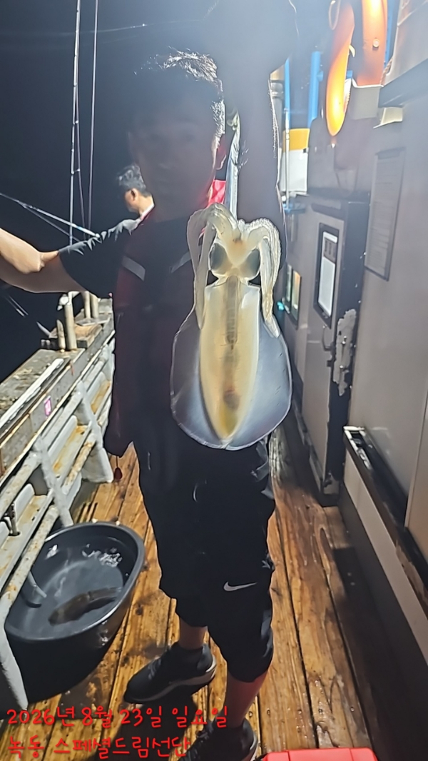 쎄븐피싱클럽(선상 버스출조전문)_사진_20260824_18.jpg