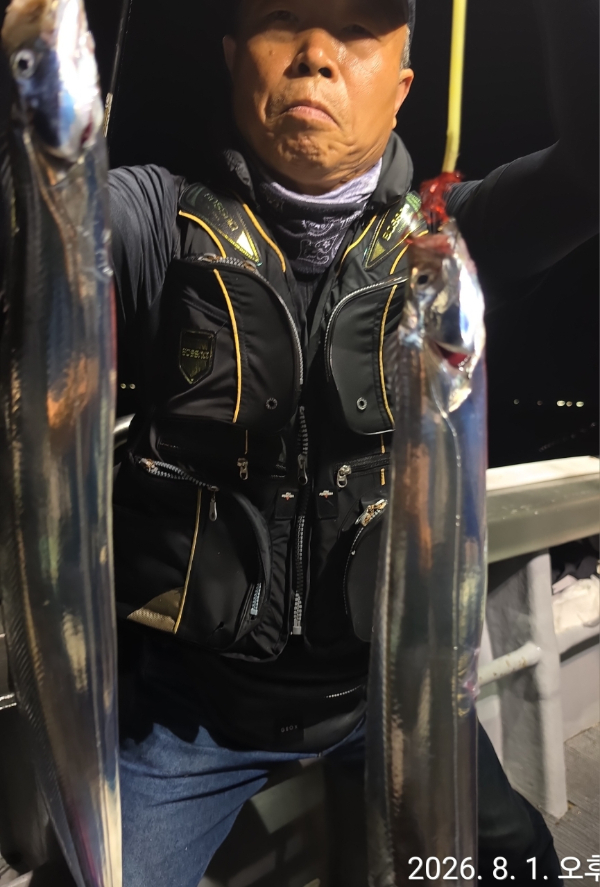 BandPhoto_2026_08_02_08_51_43_7.jpg