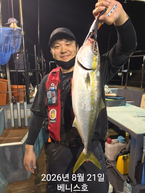 KakaoTalk_20260822_041123588_05.jpg