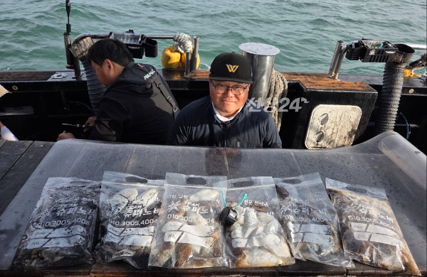 24167.jpg