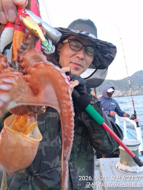 KakaoTalk_20260921_075537585_06.jpg
