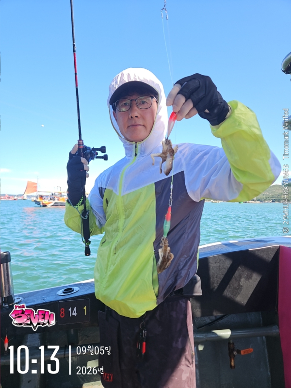 e_dj4Ud018svc8wri72fzlcwn_82sd02.jpg